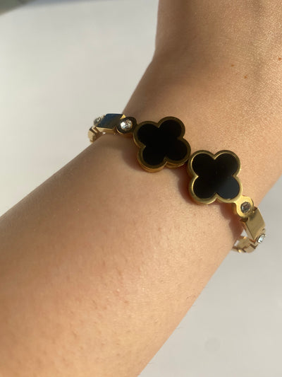 Twin Clover