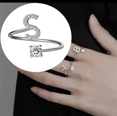 Solitaire alphabet ring
