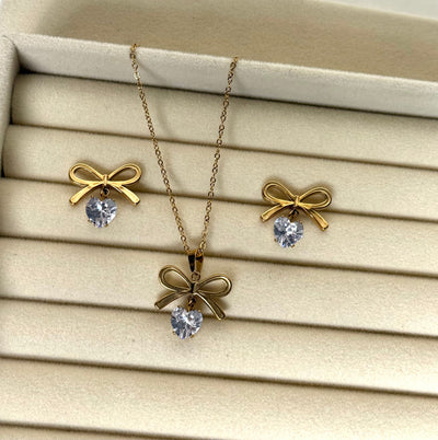 Diamond Bows