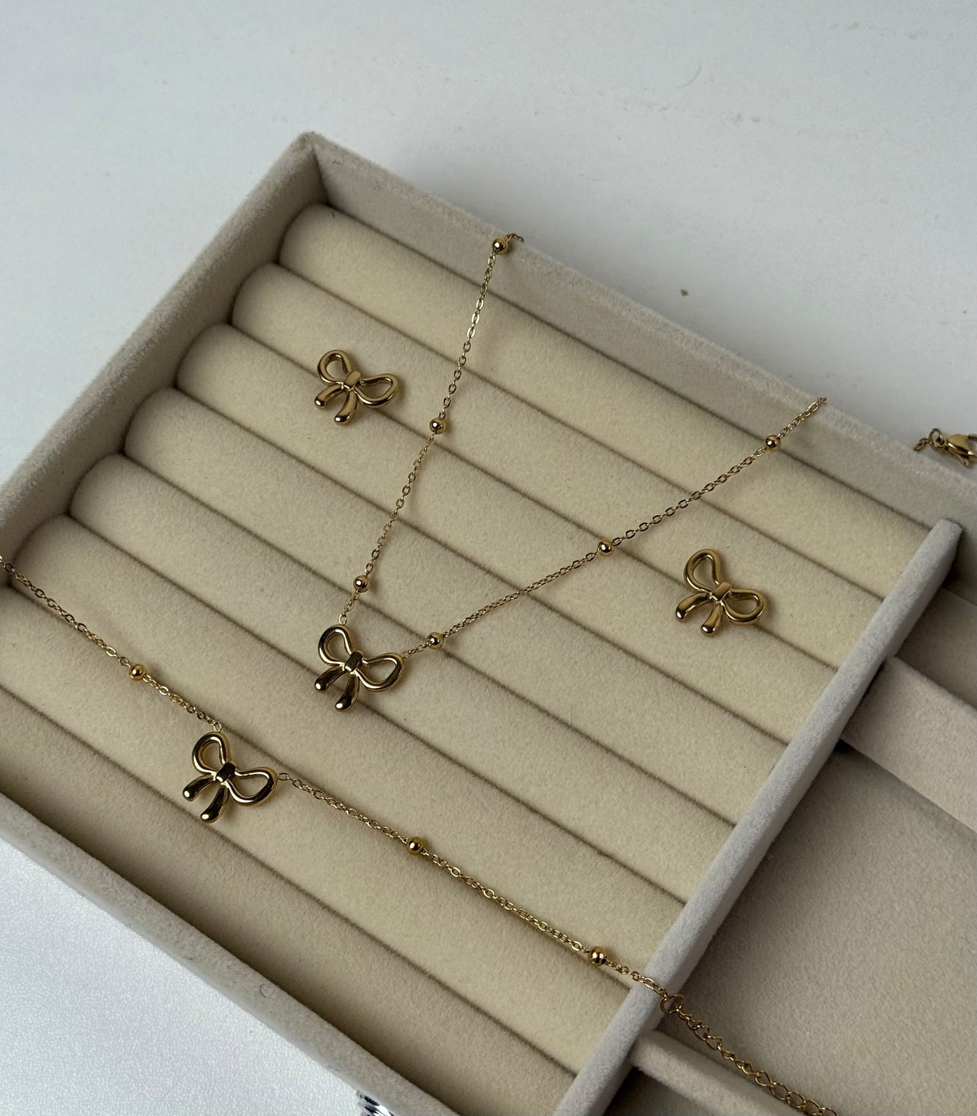 Beaded Bow Set Tarnish Free 18k Gold Plated Waterproo