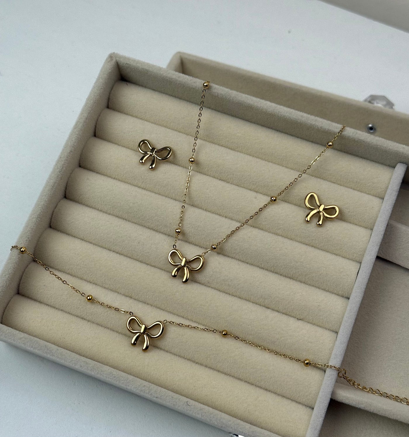 Beaded Bow Set Tarnish Free 18k Gold Plated Waterproo