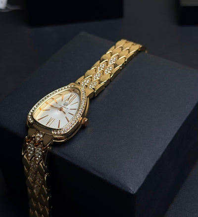 Serpentine - 22k Gold
