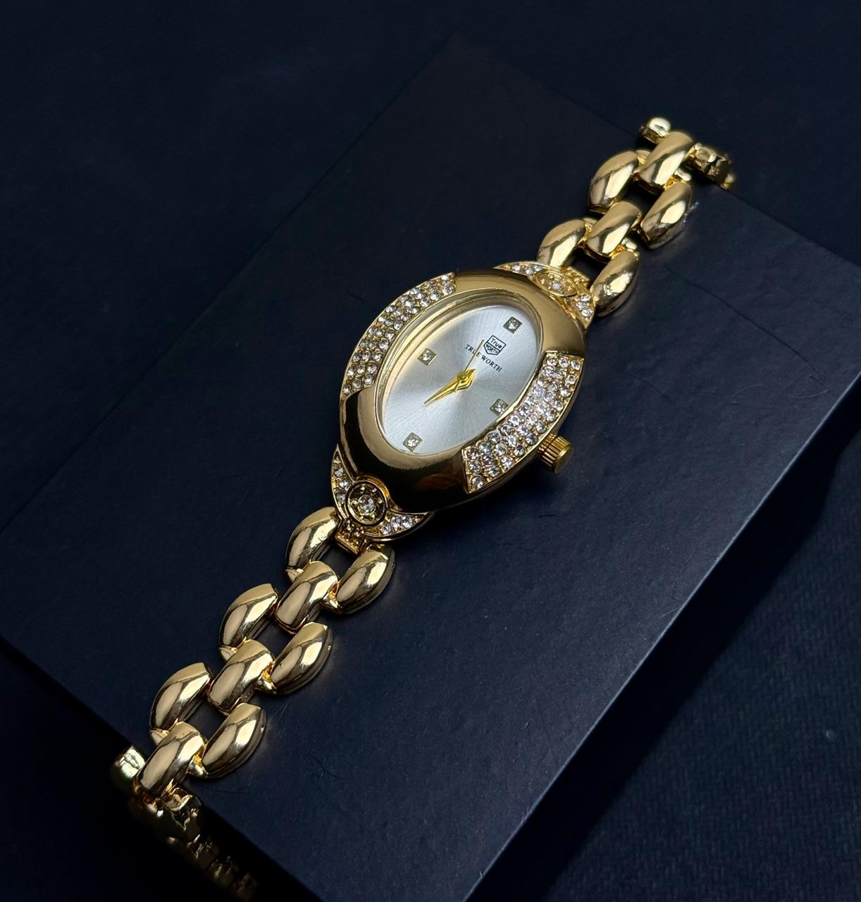 Starlight Duchess - Gold