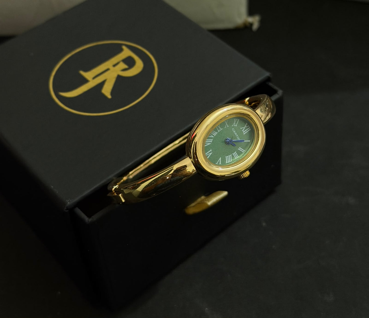 The Milan Vintage Timepiece