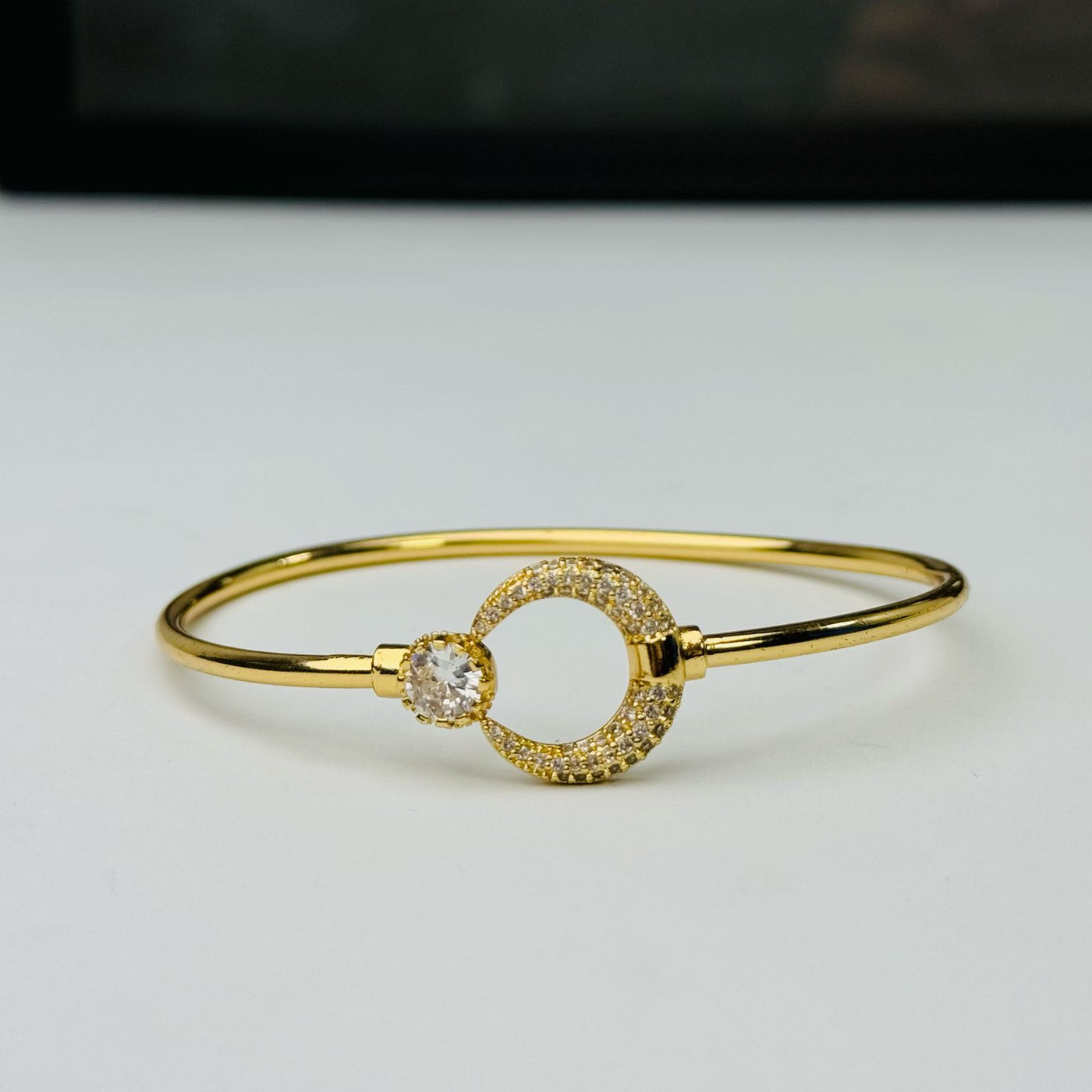 Ellie Bangle