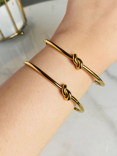 DailyWear Knot Bangle 18k Gold Plated Waterproof Tarnish Free
